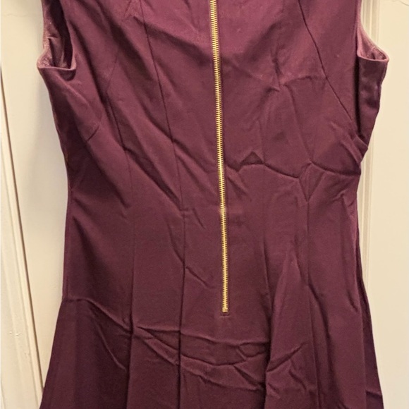 Calvin Klein women dress 
Color purple 
Size 10 - Picture 2 of 3